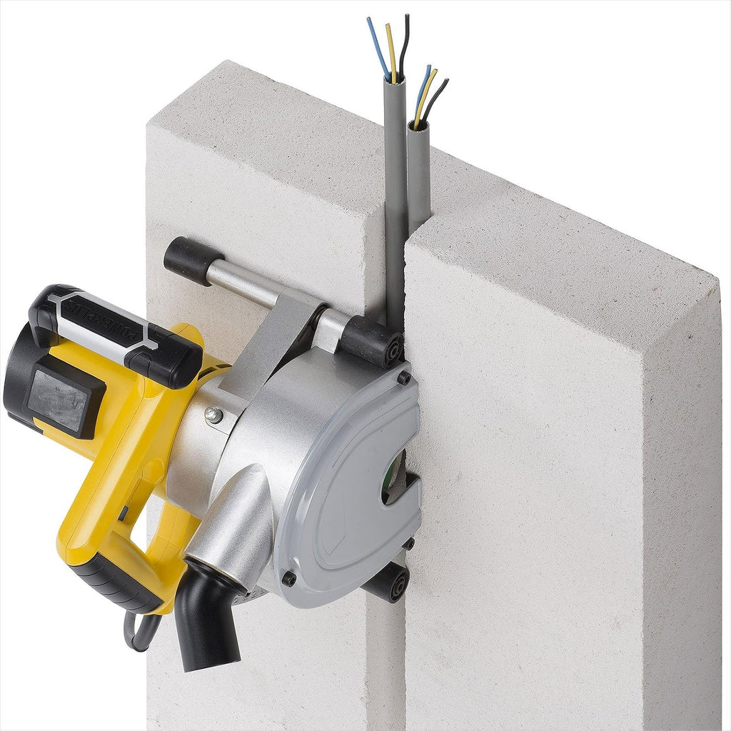 Powerplus -- Rozadora POWX0650 y aspiradora POWX323