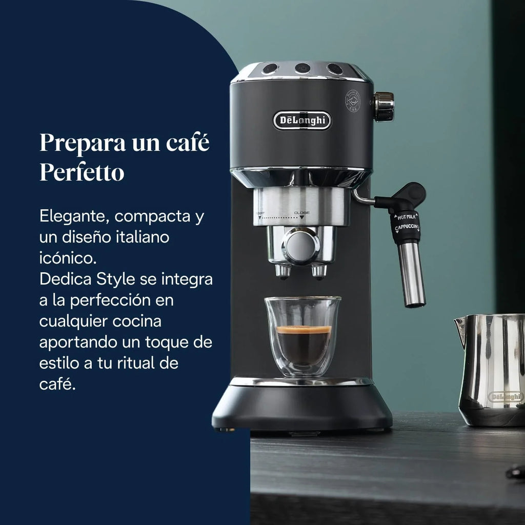 De’Longhi Dedica Style – Perfetto Cafetera Espresso Manual Compacta, Espumador de Leche Manual para Espresso y Cappuccino, Compatible con Monodosis ESE, Panel con Botones, Ancho 15cm, Negro (EC685.BK)