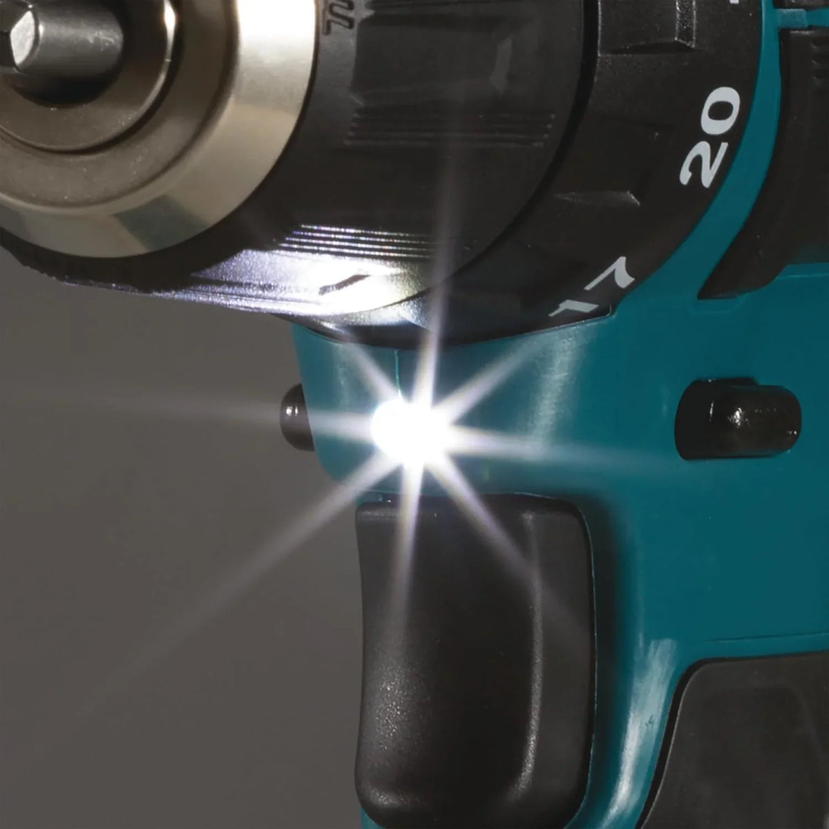 Makita HP333DSAX1 Taladro atornillador inalámbrico 12 V máx. / 2,0 Ah, 2 baterías y cargador en maletín de transporte
