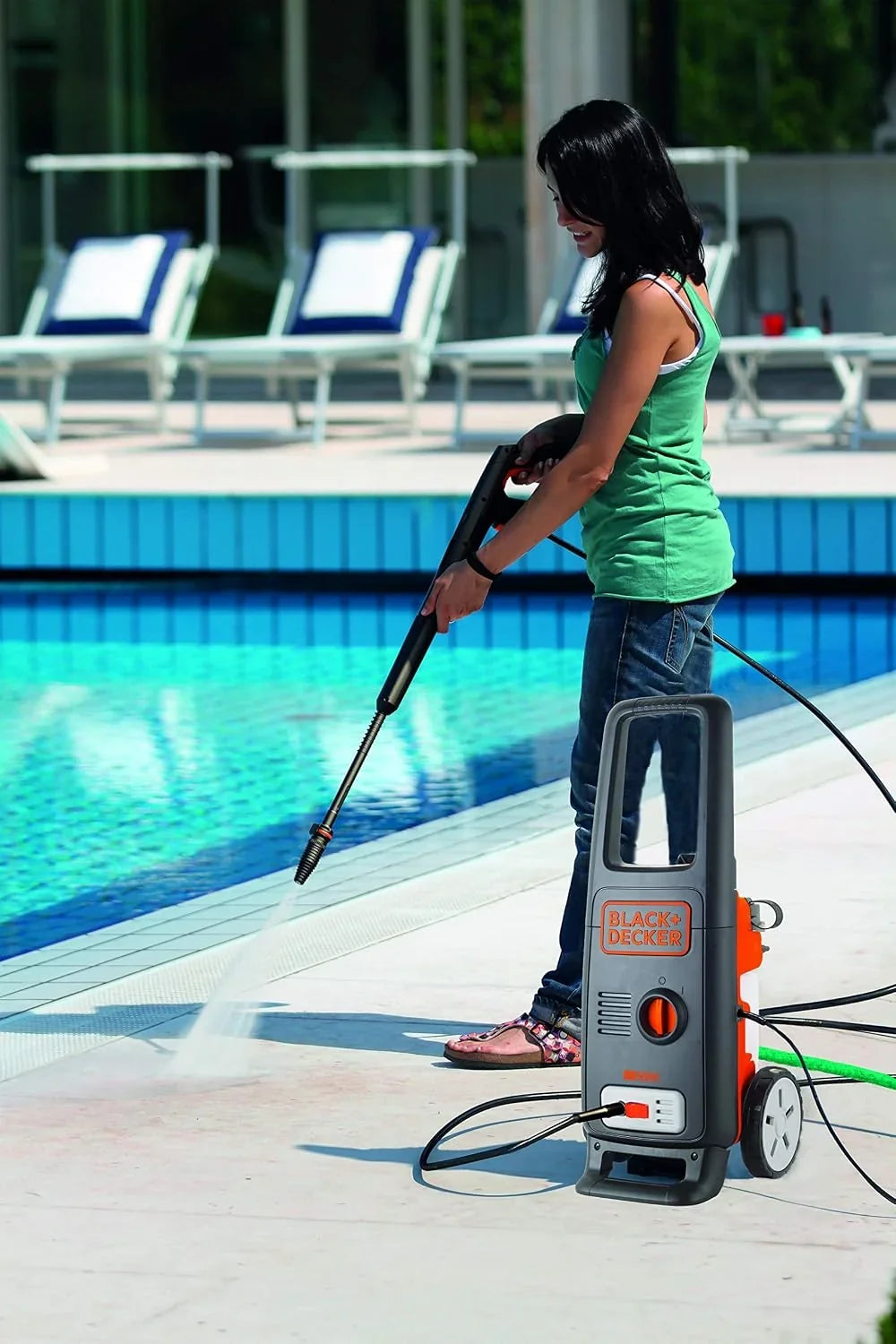 Black+Decker Hidrolimpiadora de Alta Presión BXPW1600PE con Patio Cleaner y Cepillo Fijo, Deluxe(1600 W, 125 Bar, 420 l/h)