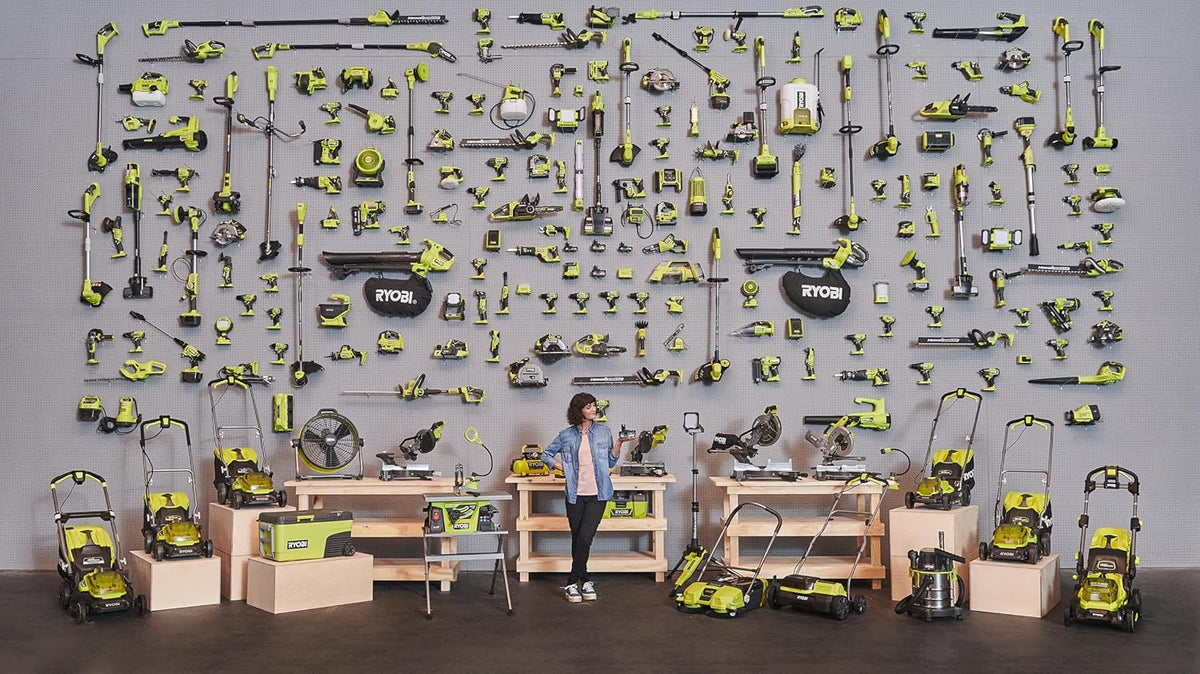RYOBI - Mini Herramienta Multifunción 18V ONE+ - 4000-35000 rpm - Cable 90cm, Ajuste Velocidad, Cambio Puntas sin Herramienta - Entregada con 33 Accesorios (Batería y Cargador no Incluidos) - R18RT-0